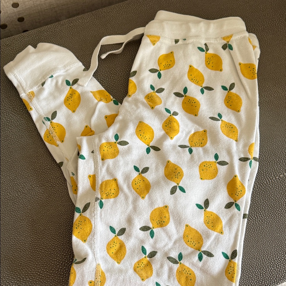Women’s Lemon Print White and Yellow Pajama Set, size Small - Picture 4 of 6